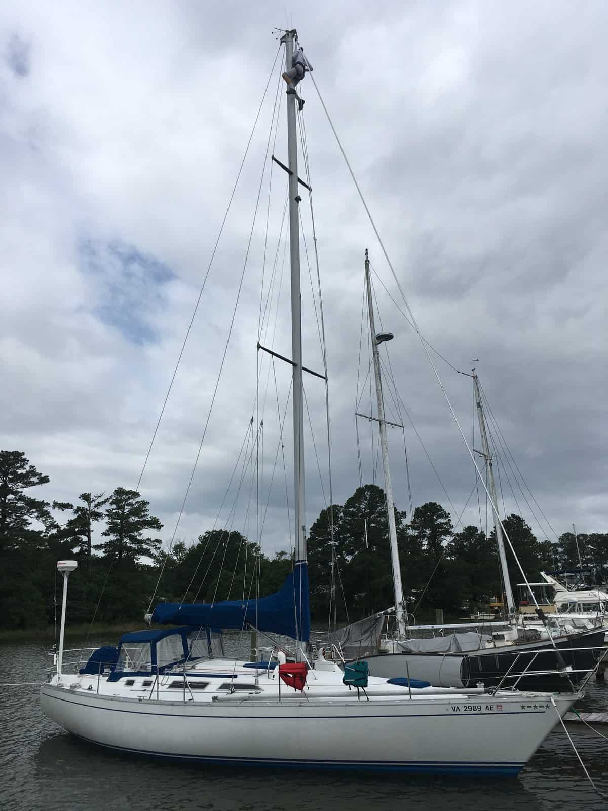 1985 Grand Soleil 39 - our first  oat with me on top of the mast. 